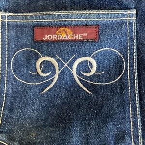 Jordache jeans vintage 1980s see photos . I’m mint condition thigh is 24 inche
